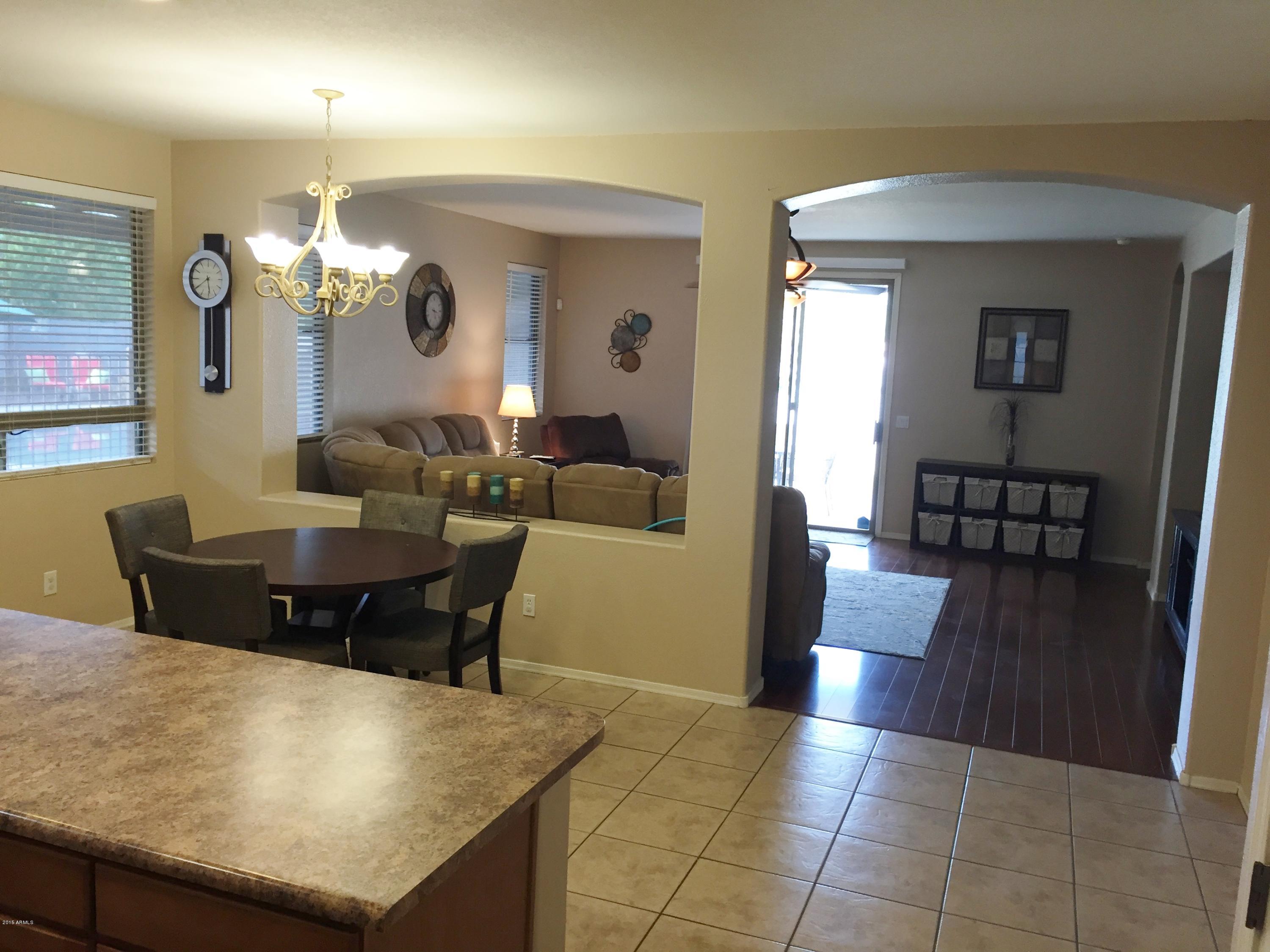 2222 West Carson Road Phoenix, AZ 85041 - Photo 5 of 32 IMG_2172