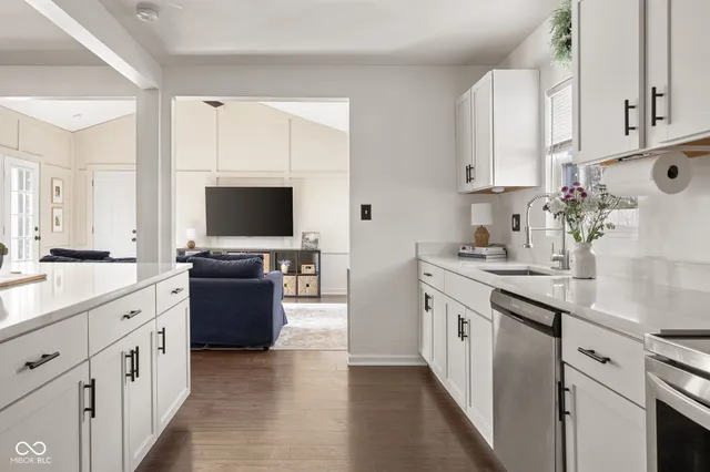 $575,000 | 6172 East 122nd Street, Carmel, IN 46033