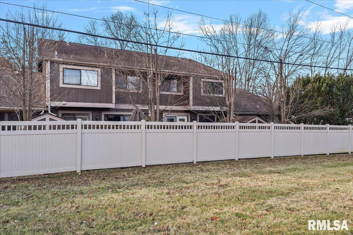 43 Redwood Lane Springfield, IL 62704 - Photo 32 of 36