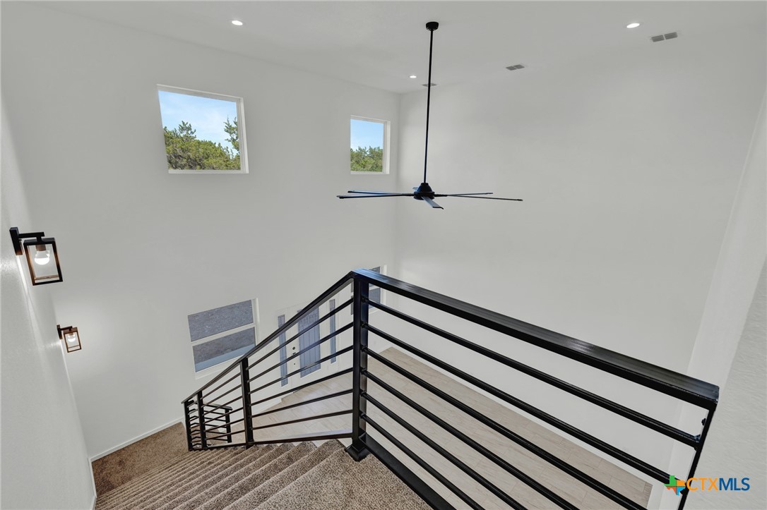 118 Crazy Cross Road Wimberley, TX 78676 - Photo 13 of 23 Gallery Image 13