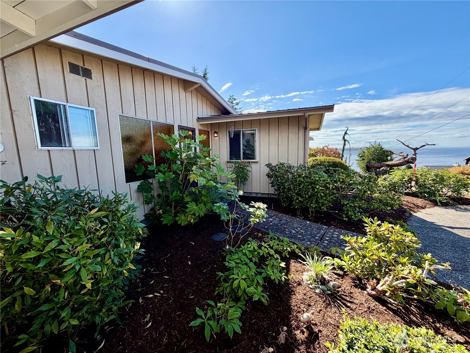 51 Victoria Loop Port Townsend, WA 98368 - Photo 3 of 28