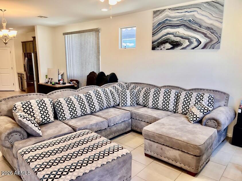 2723 West Apollo Road Phoenix, AZ 85041 - Photo 9 of 26 Apollo fam rm