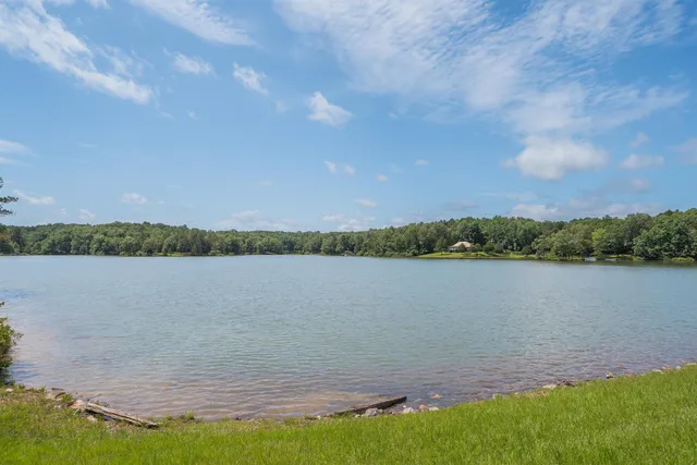 $159,900 | 442 Foxwood Drive, Unit CWL442, Saulsbury, TN 38067