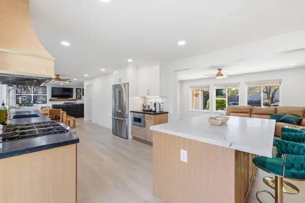 $1,099,000 | 713 Carignane Drive, Gilroy, CA 95020