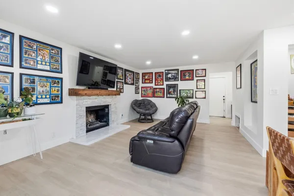 $1,099,000 | 713 Carignane Drive, Gilroy, CA 95020