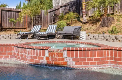 $1,099,000 | 713 Carignane Drive, Gilroy, CA 95020