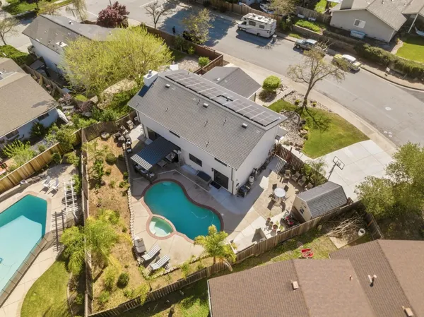 $1,099,000 | 713 Carignane Drive, Gilroy, CA 95020