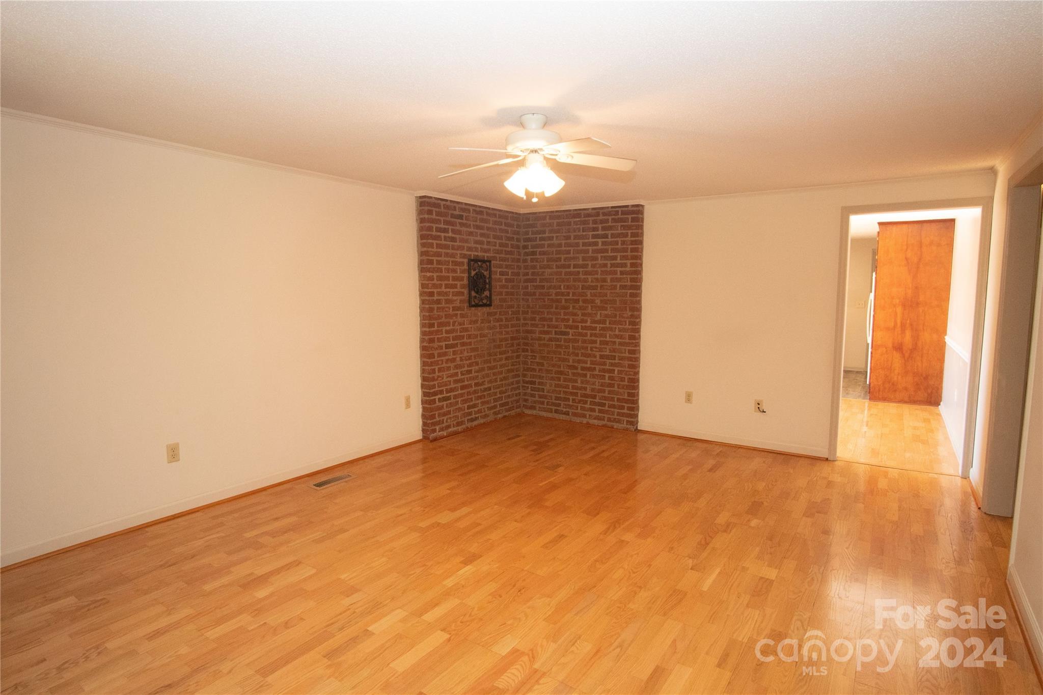 500 Fox Mountain Road Columbus, NC 28722 - Photo 14 of 46 Gallery Image 14