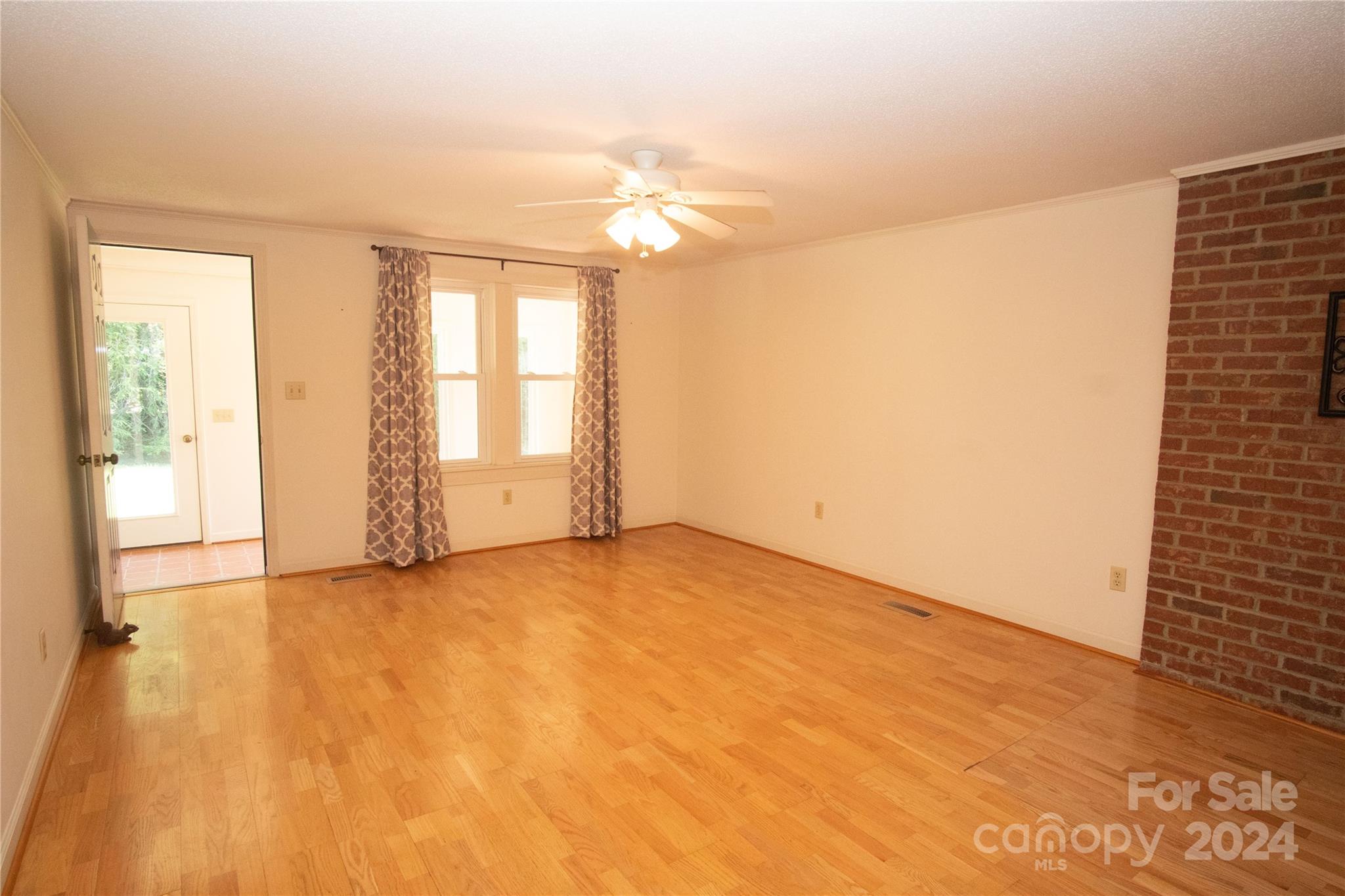 500 Fox Mountain Road Columbus, NC 28722 - Photo 15 of 46 Gallery Image 15