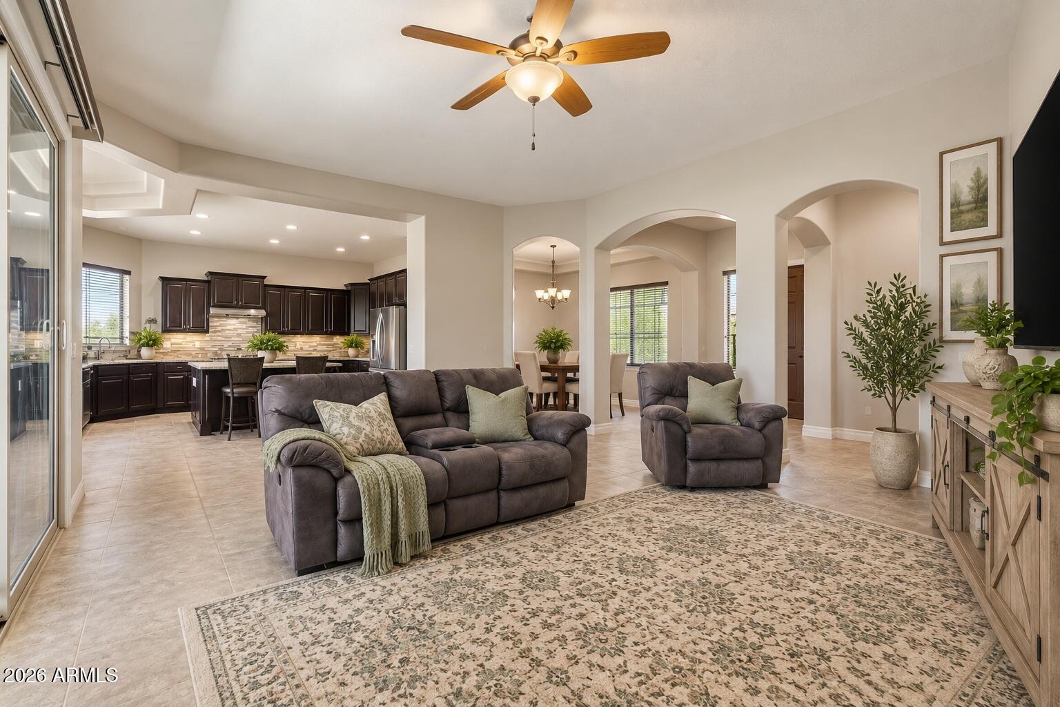 1532 North Roadrunner Road Apache Junction, AZ 85119 - Photo 9 of 59 Livingroom