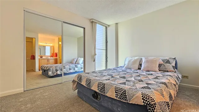 $479,000 | 1160 Ala Napunani Street, Unit 1701, Honolulu, HI 96818