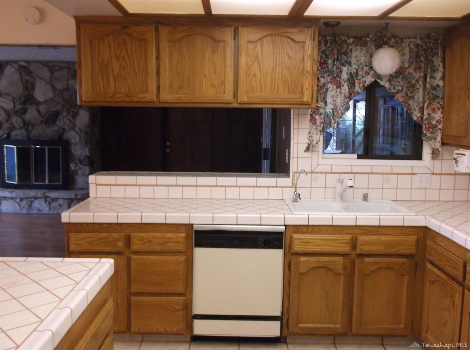 23133 Willow Canyon Road Tehachapi, CA 93561 - Photo 31 of 56 Gallery Image 31