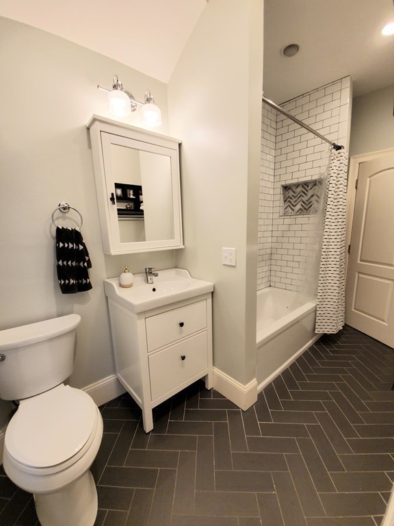 46 Symmes Street, Unit 1 Boston, MA 02131 - Photo 8 of 21