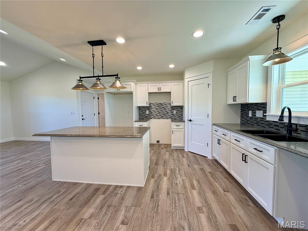 237 Sycamore Road Perryville, MO 63775 - Photo 11 of 37