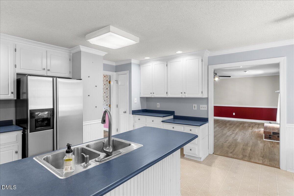 204 Raindrop Court Raleigh, NC 27615 - Photo 15 of 54 Kitchen
