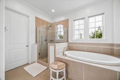 $749,000 | 6015 Post Oak Green Lane, Houston, TX 77055