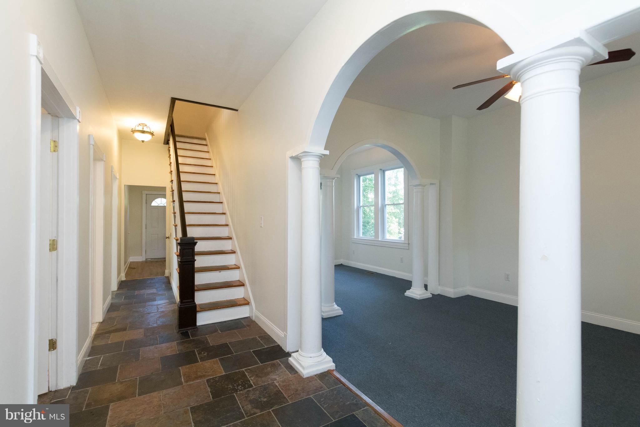 5318 Catalpha Road Baltimore, MD 21214 - Photo 2 of 27 Slate Foyer
