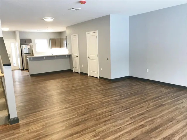 $3,089 | 37 East Ridge Drive, Unit 3, Milford, NH 03055