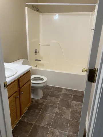 $1,150 | 1205 Carol Drive, Oak Grove, KY 42262