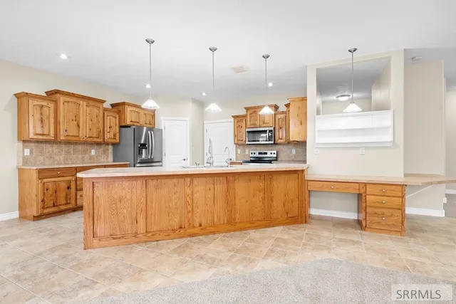 $525,000 | 2434 Brookcliff Drive, Idaho Falls, ID 83402