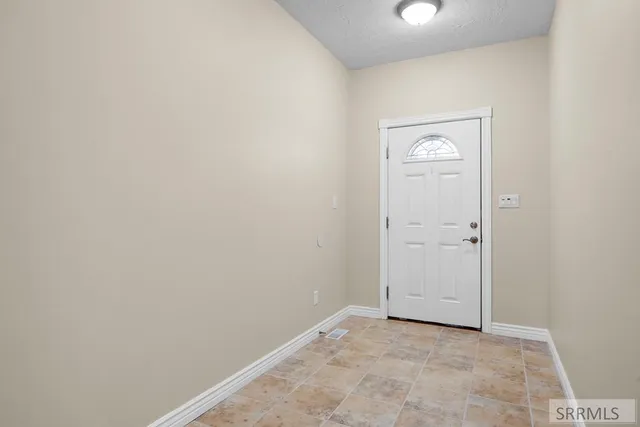 $525,000 | 2434 Brookcliff Drive, Idaho Falls, ID 83402