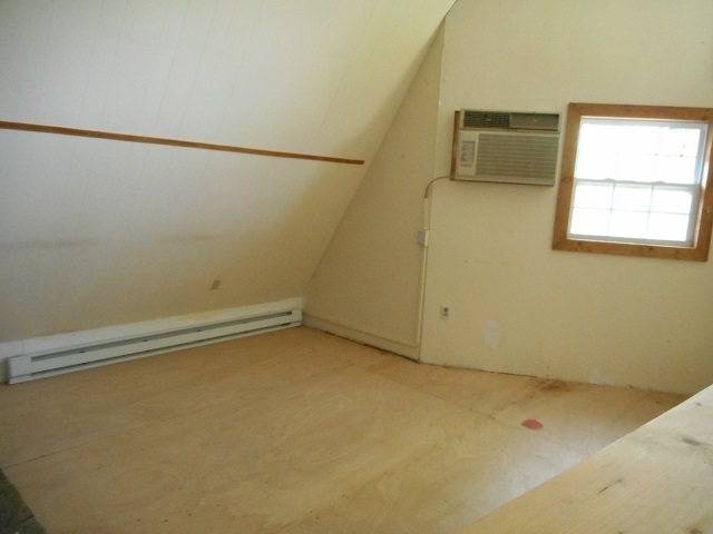 605 Riverside Drive Luray, VA 22835 - Photo 8 of 14 Gallery Image 8