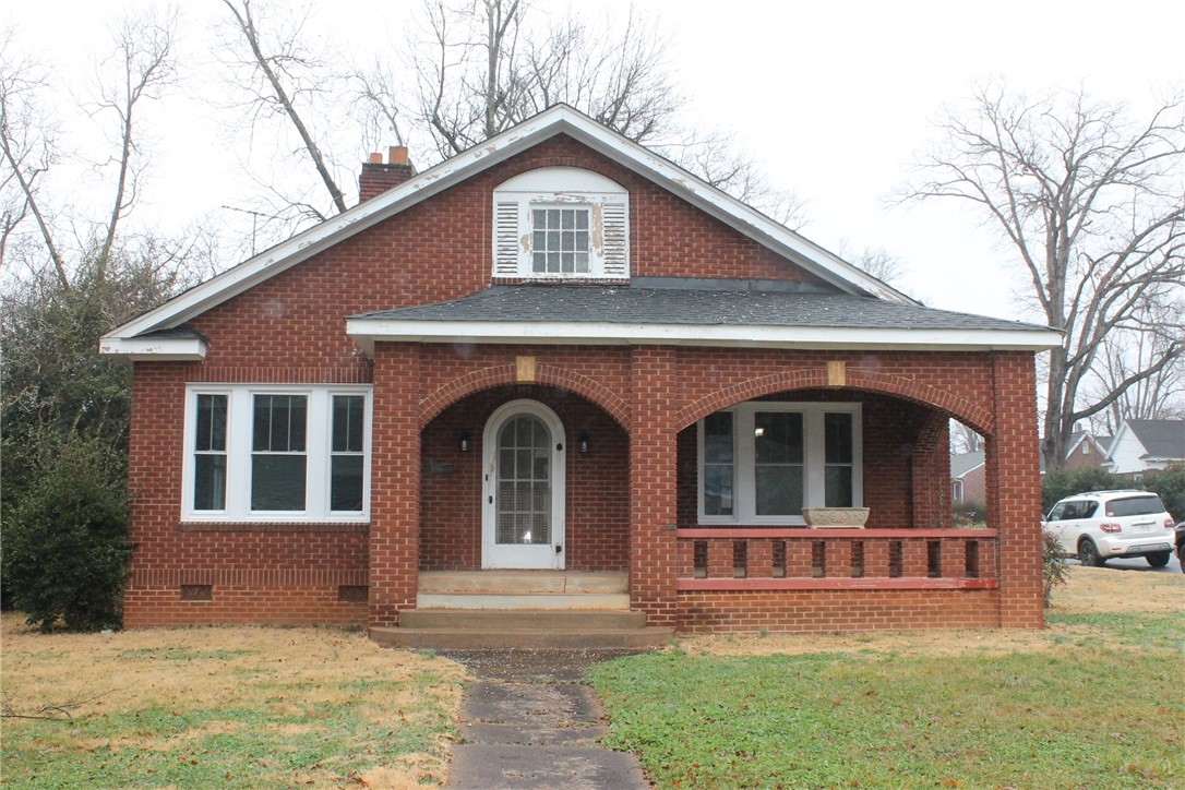 109 East Broad Street Anderson, SC 29621 - Photo 1 of 25 Gallery Image 1