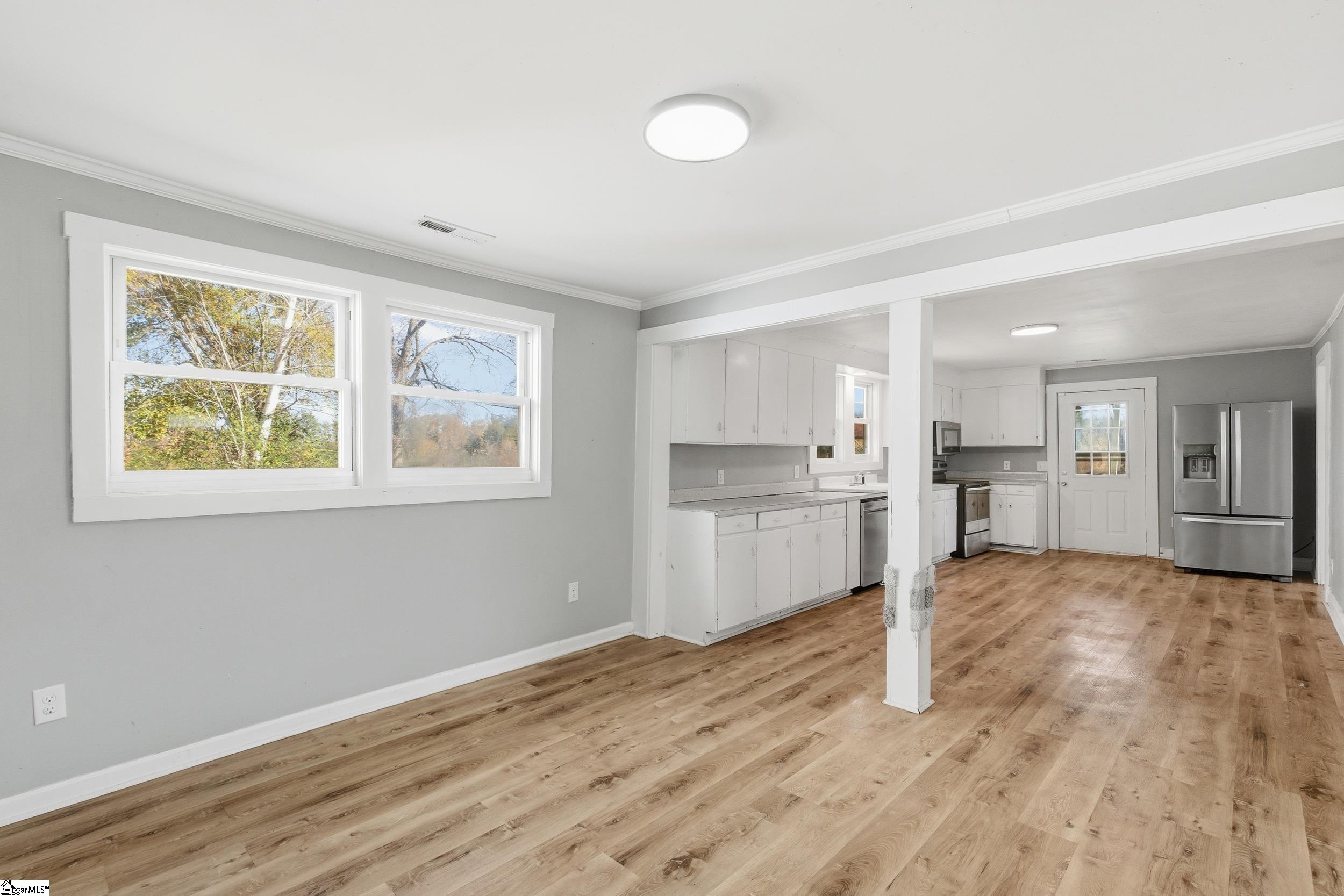 1858 Pitts Road Laurens, SC 29360 - Photo 9 of 34