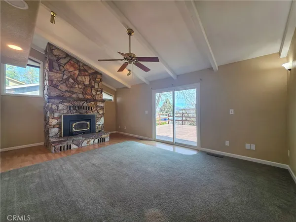 $360,000 | 748 Meadowlark Lane, Yreka, CA 96097