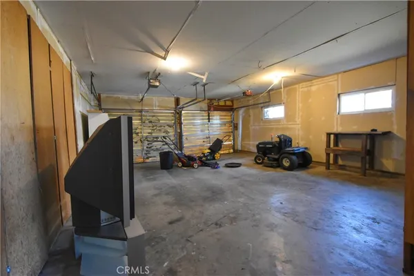 $360,000 | 748 Meadowlark Lane, Yreka, CA 96097