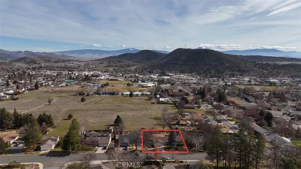 $360,000 | 748 Meadowlark Lane, Yreka, CA 96097