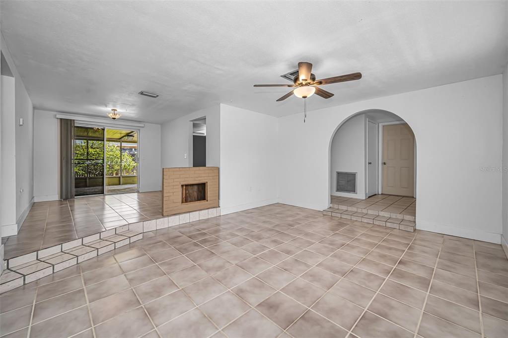 5817 10th Avenue New Port Richey, FL 34652 - Photo 7 of 41 Gallery Image 7
