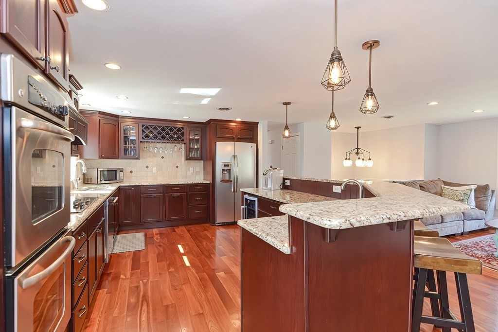 34 Eastview Road Hopkinton, MA 01748 - Photo 8 of 41 Gallery Image 8