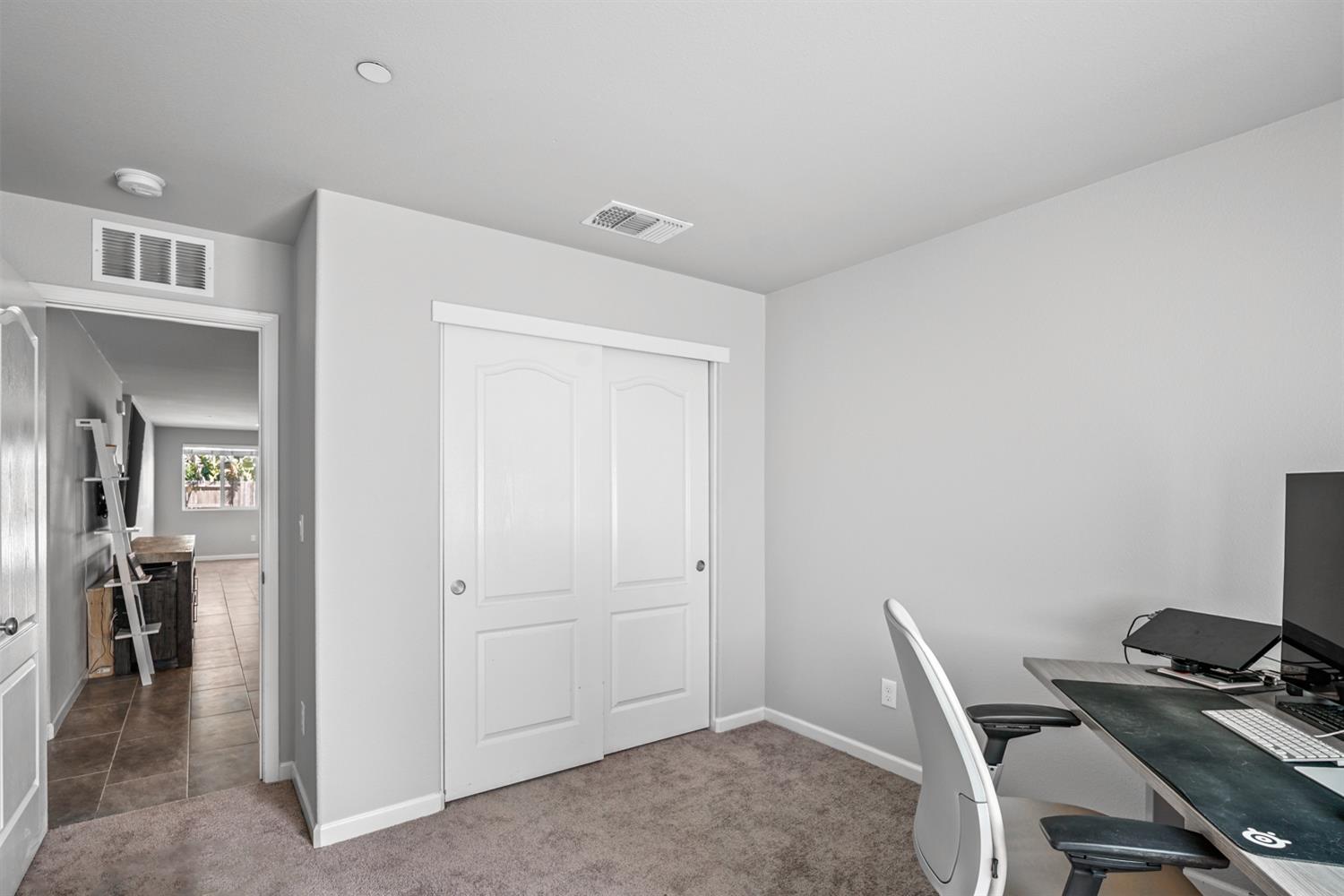 1393 Meadow Ranch Street Plumas Lake, CA 95961 - Photo 14 of 36