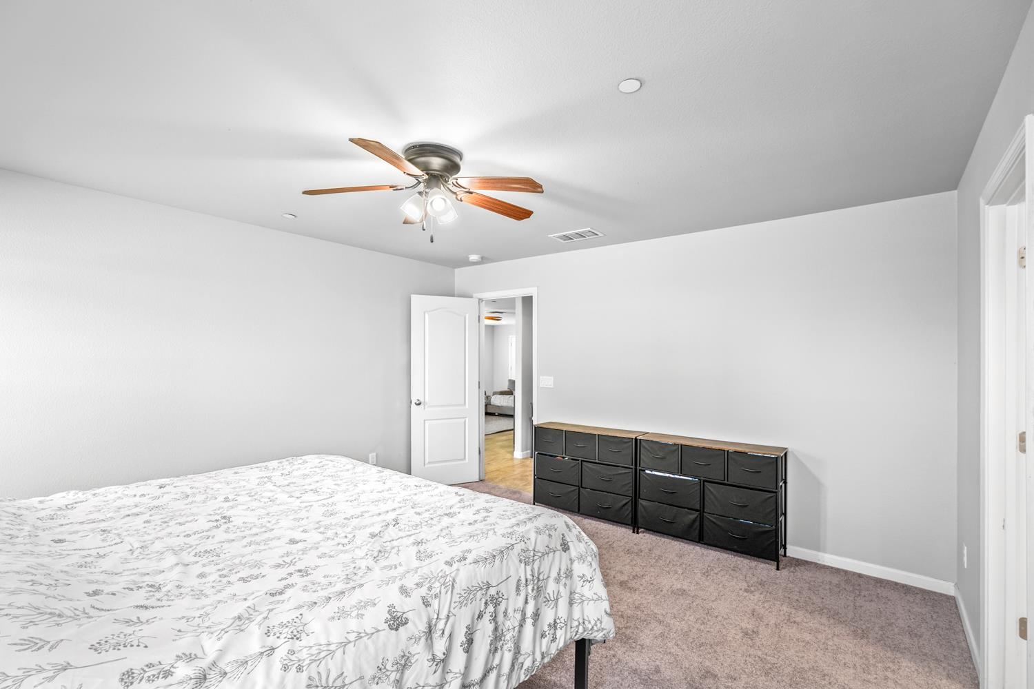 1393 Meadow Ranch Street Plumas Lake, CA 95961 - Photo 17 of 36