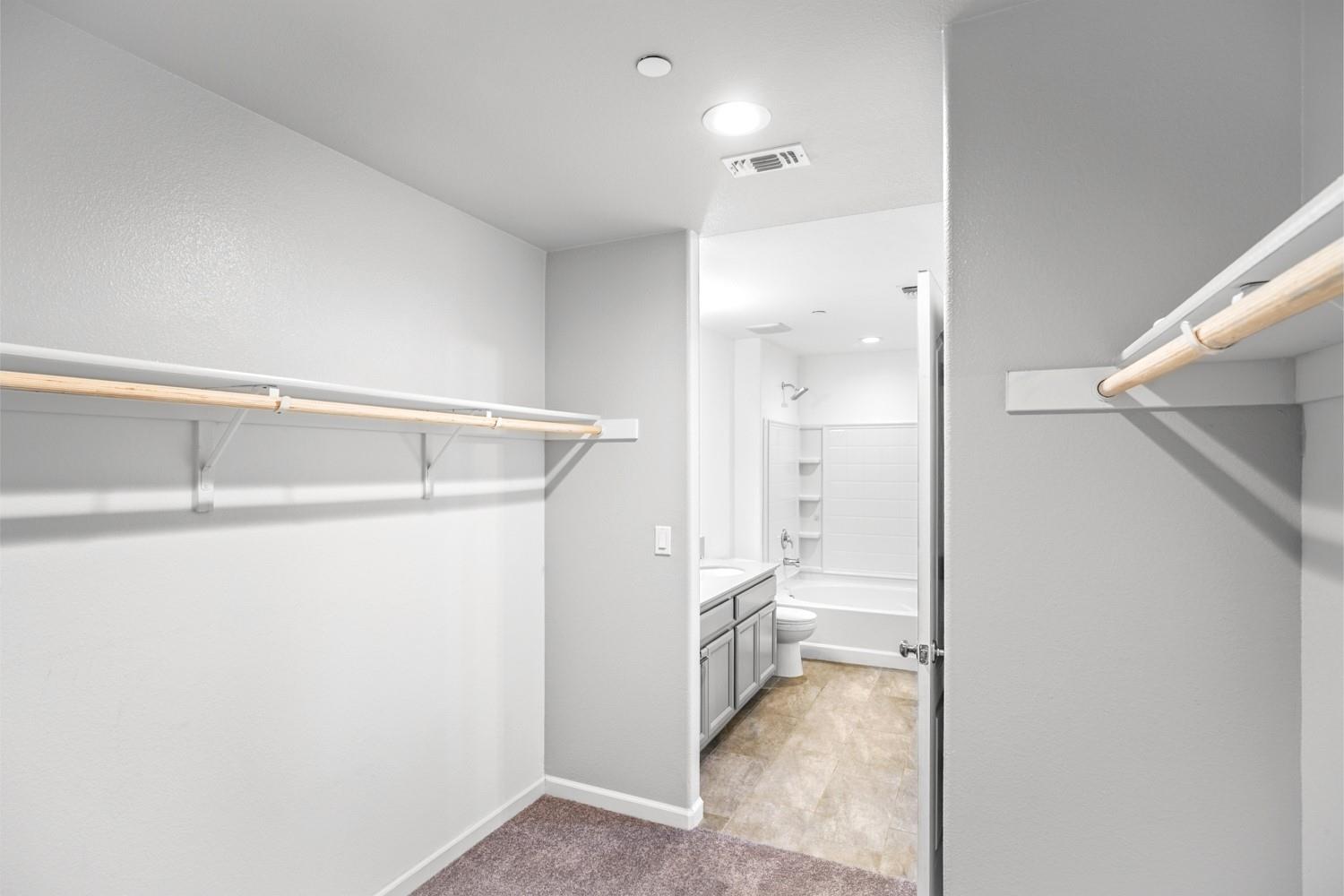 1393 Meadow Ranch Street Plumas Lake, CA 95961 - Photo 21 of 36