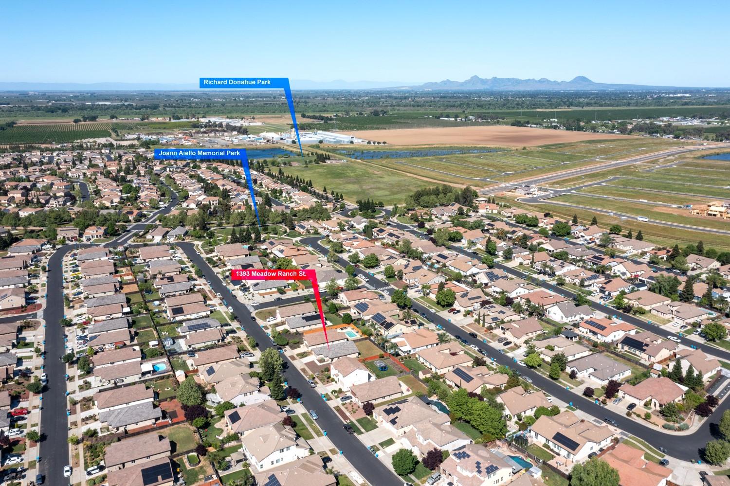 1393 Meadow Ranch Street Plumas Lake, CA 95961 - Photo 34 of 36