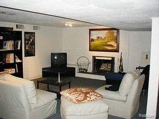 730 Wattles Road Bloomfield Hills, MI 48304 - Photo 6 of 7 Family Room