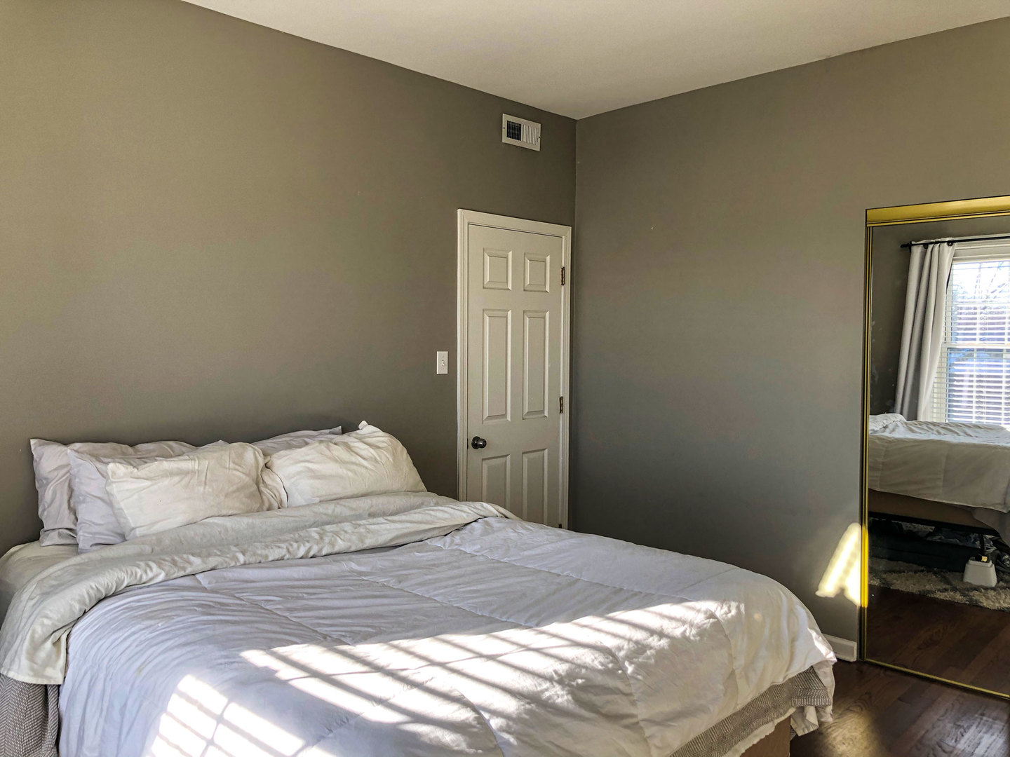 4323 North Drake Avenue, Unit 4W Chicago, IL 60618 - Photo 9 of 19
