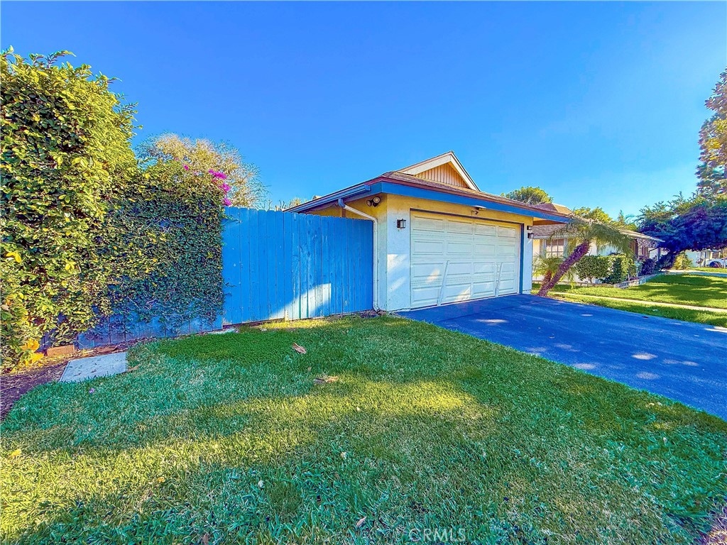 1708 Sapphire Road Fullerton, CA 92831 - Photo 2 of 15