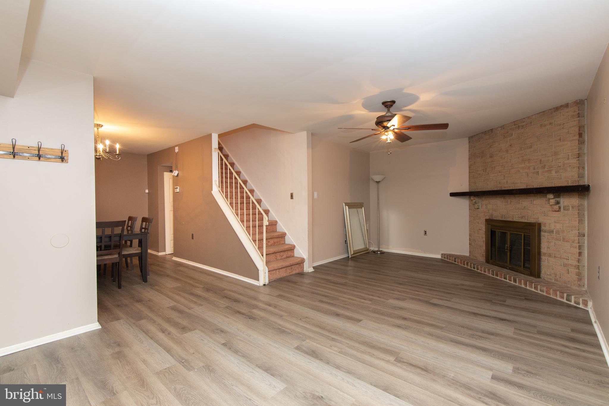 1606 Timber Creek Road Lindenwold, NJ 08021 - Photo 3 of 28
