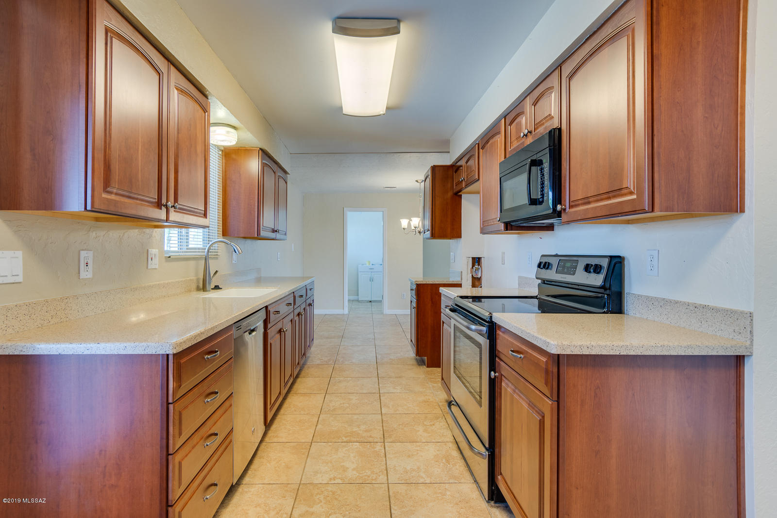 9531 East Stella Road Tucson, AZ 85730 - Photo 12 of 29 Gallery Image 12