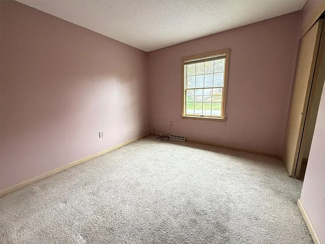 $319,900 | 124 Flory Heights, Rutland Town, VT 05736