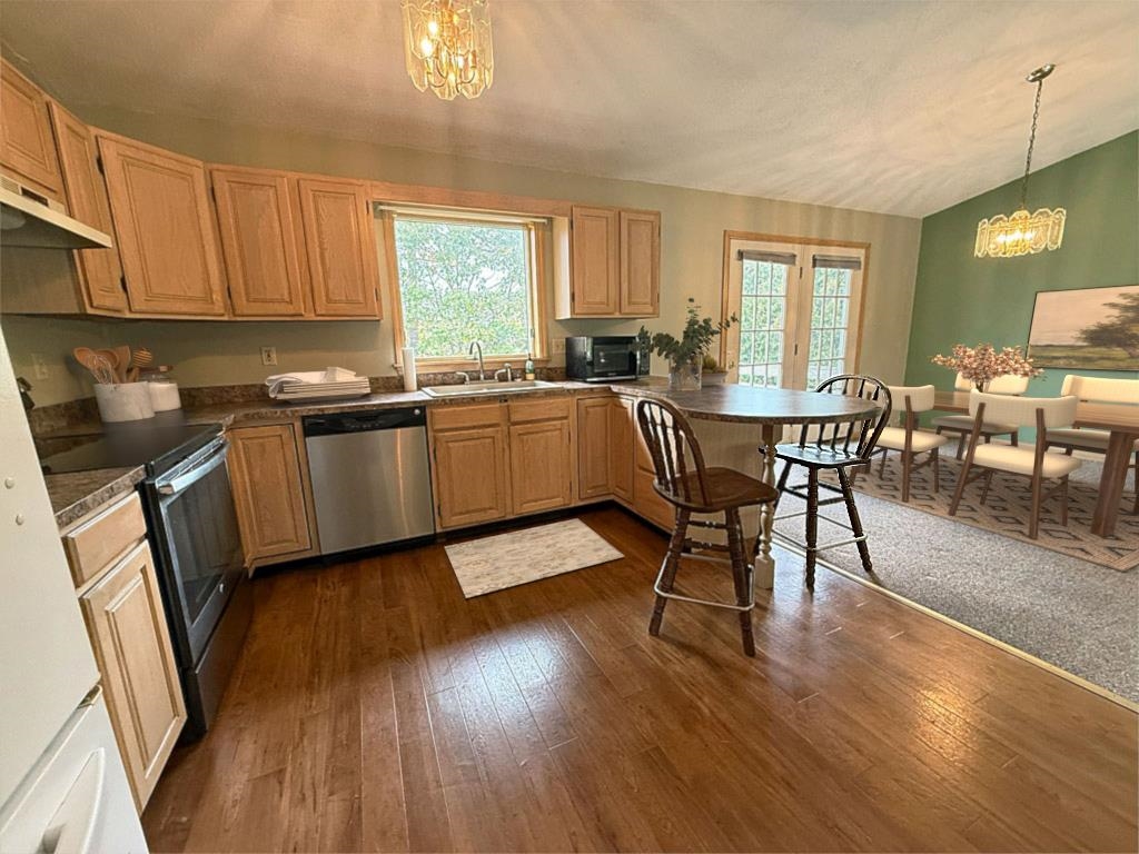 124 Flory Heights Rutland Town, VT 05736 - Photo 3 of 22