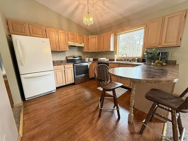 $319,900 | 124 Flory Heights, Rutland Town, VT 05736