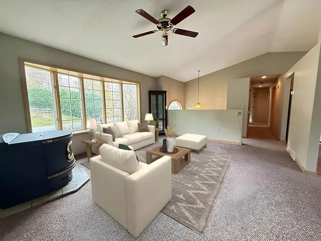 $319,900 | 124 Flory Heights, Rutland Town, VT 05736