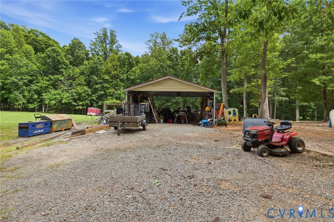 2145 Mountain View Road Powhatan, VA 23139 - Photo 26 of 28