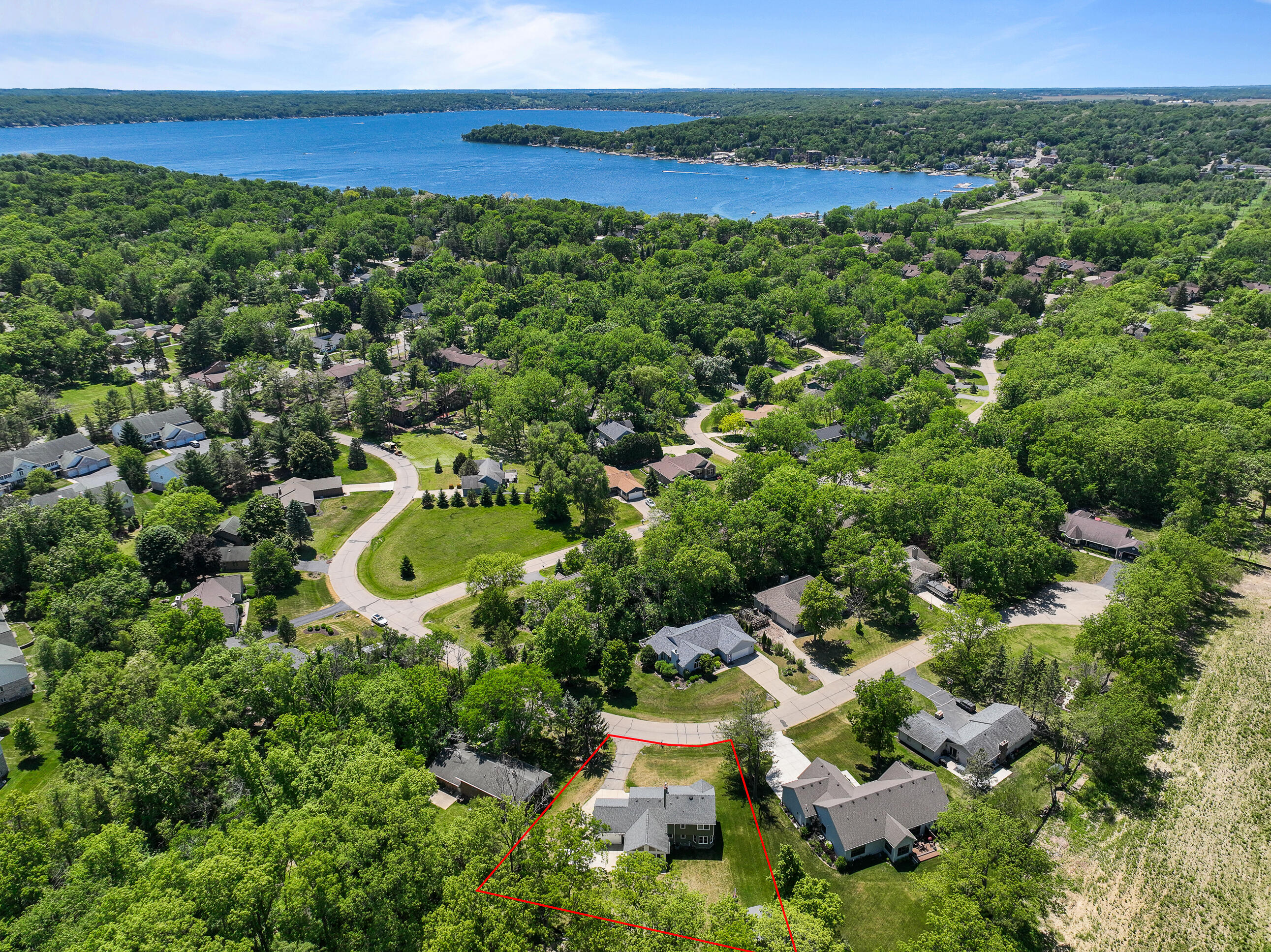 125 Potawatomi Road Williams Bay, WI 53191 - Photo 2 of 25 125 Potawatomi Rd-62