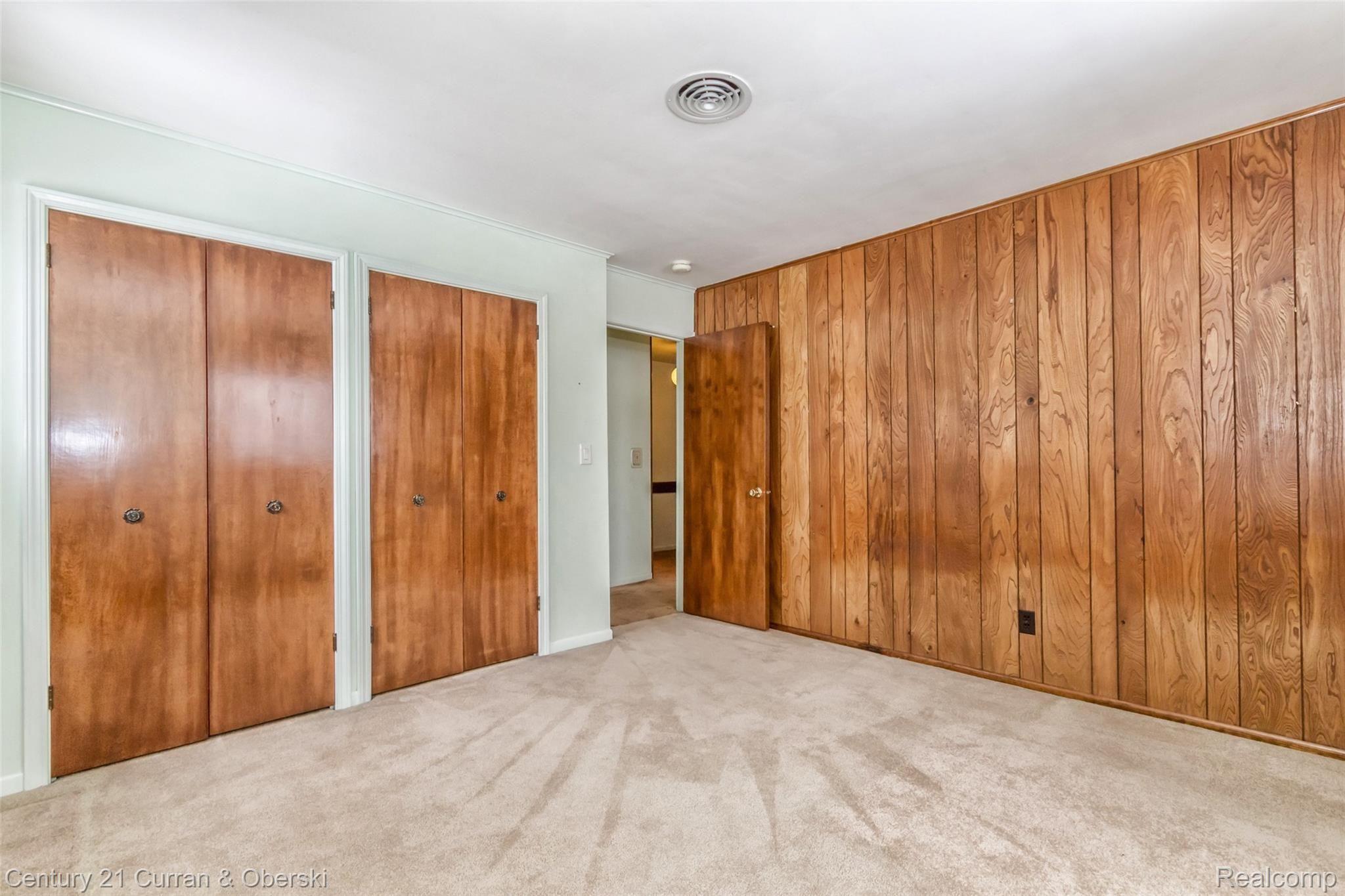 11110 Reeck Road Southgate, MI 48195 - Photo 19 of 36 20.jpg