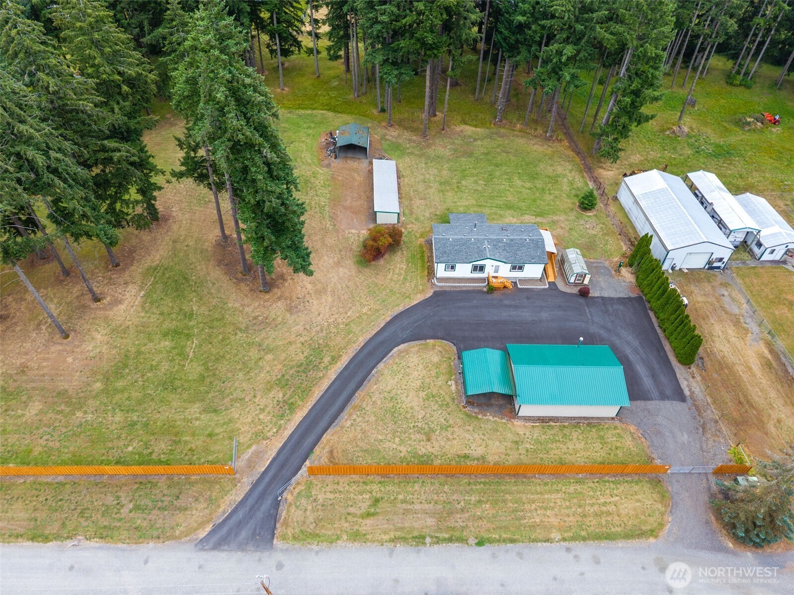 19000 Citrus Street Southwest Rochester, WA 98579 - Photo 4 of 40